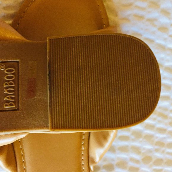 Bamboo Women's Slide Sandals - Picture 12 of 15